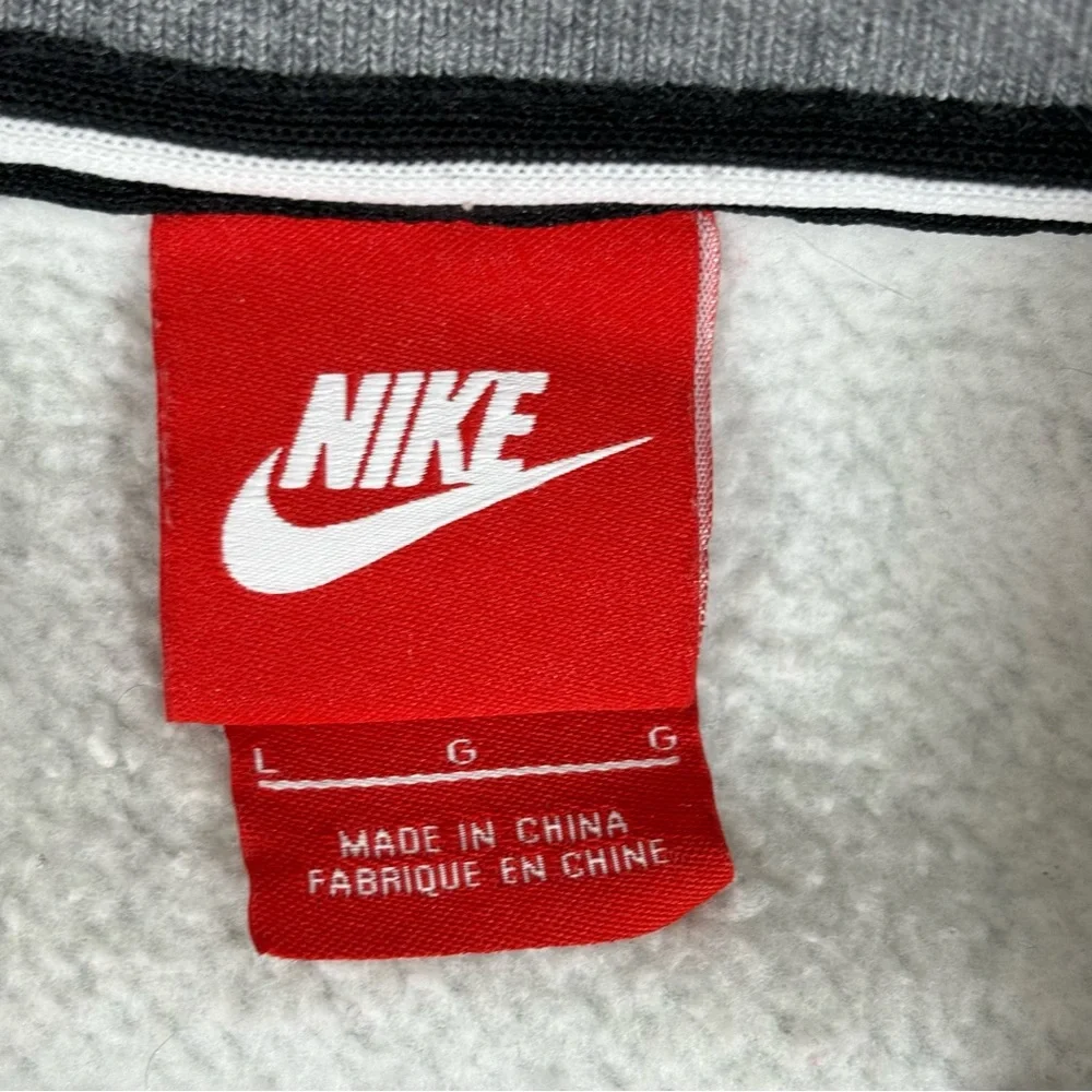 Nike Graphic Logo Sweatshirt Print Back Crew Neck Pullover Gray Sz L